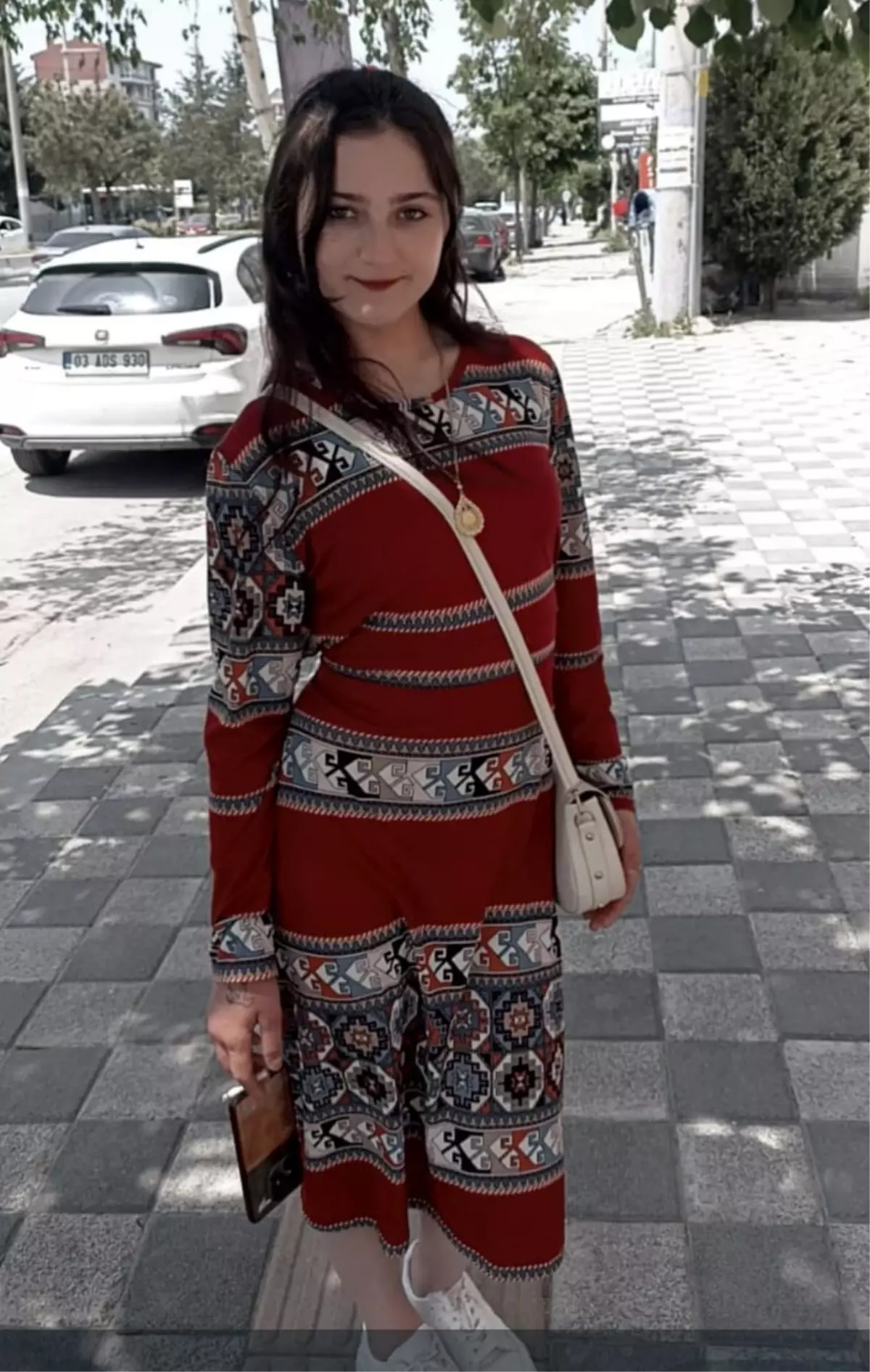 17 Yaşındaki Gelin Kayıp, Eşi Jandarmaya Başvurdu