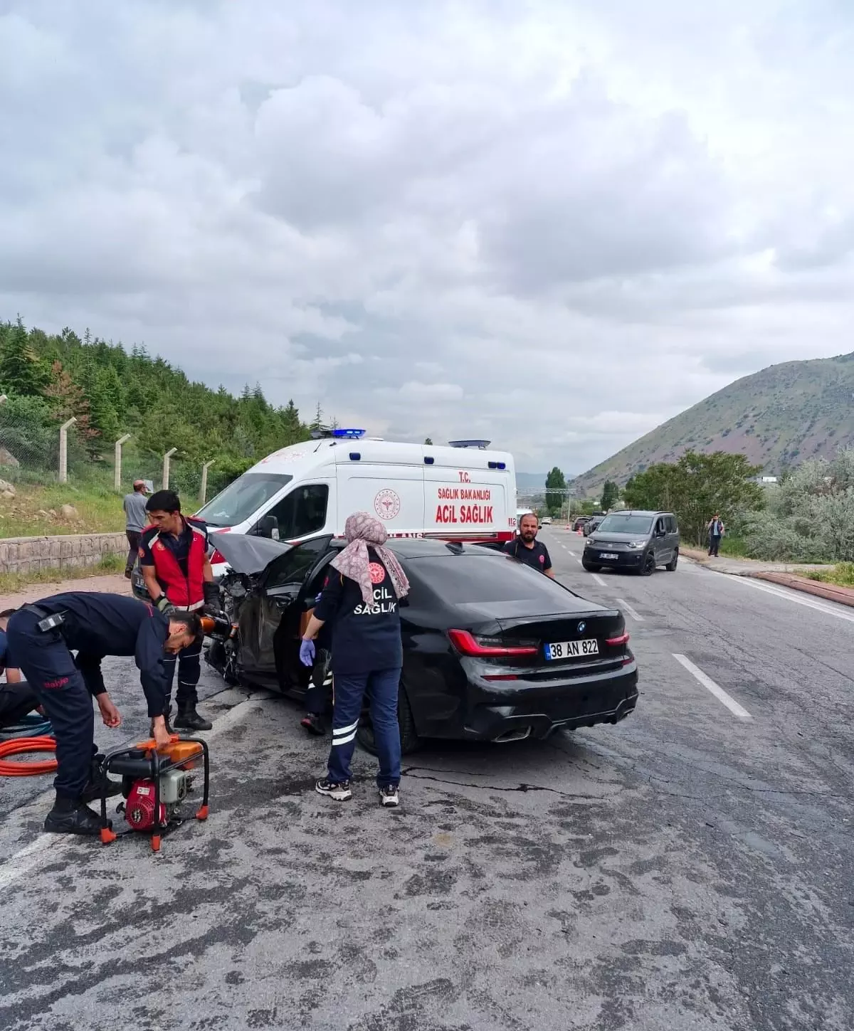 Kayseri'de Trafik Kazası: 1 Ölü, 2 Ağır Yaralı