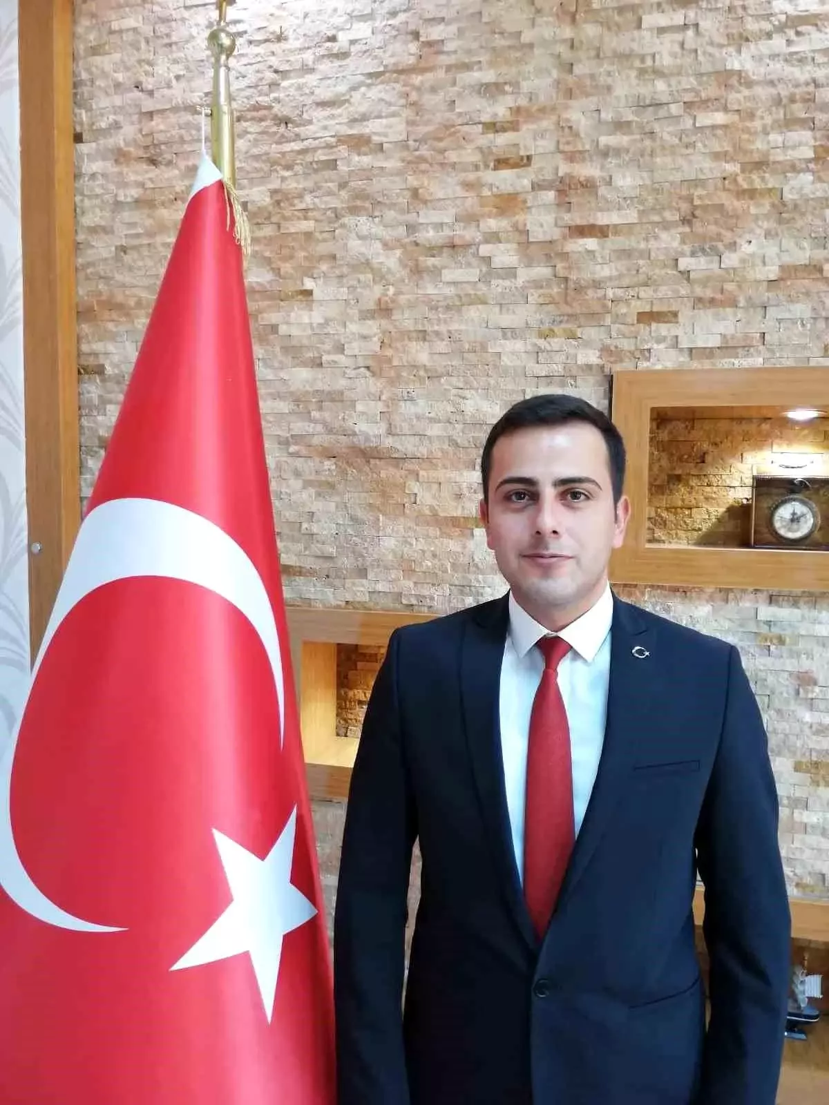 Kula Kaymakamlığı'na Talha Altuntaş atandı