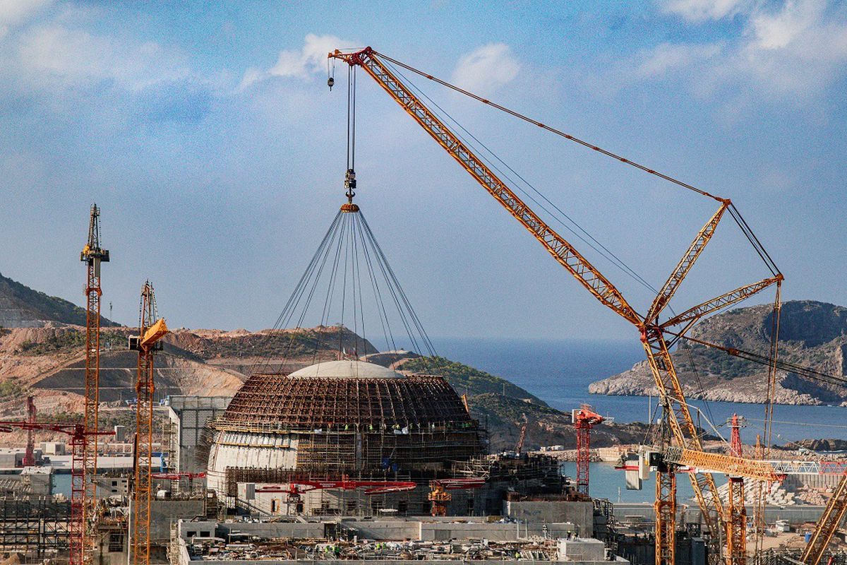 Türkiye'nin Nükleer Enerji Hedefleri ve Akkuyu Projesinin Önemi