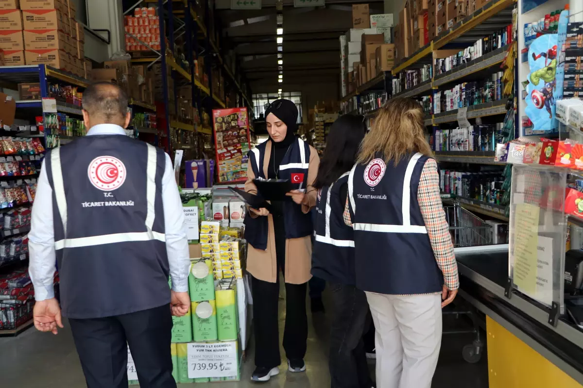 Van'da Bayram Öncesi Market Denetimleri Sıklaştırıldı