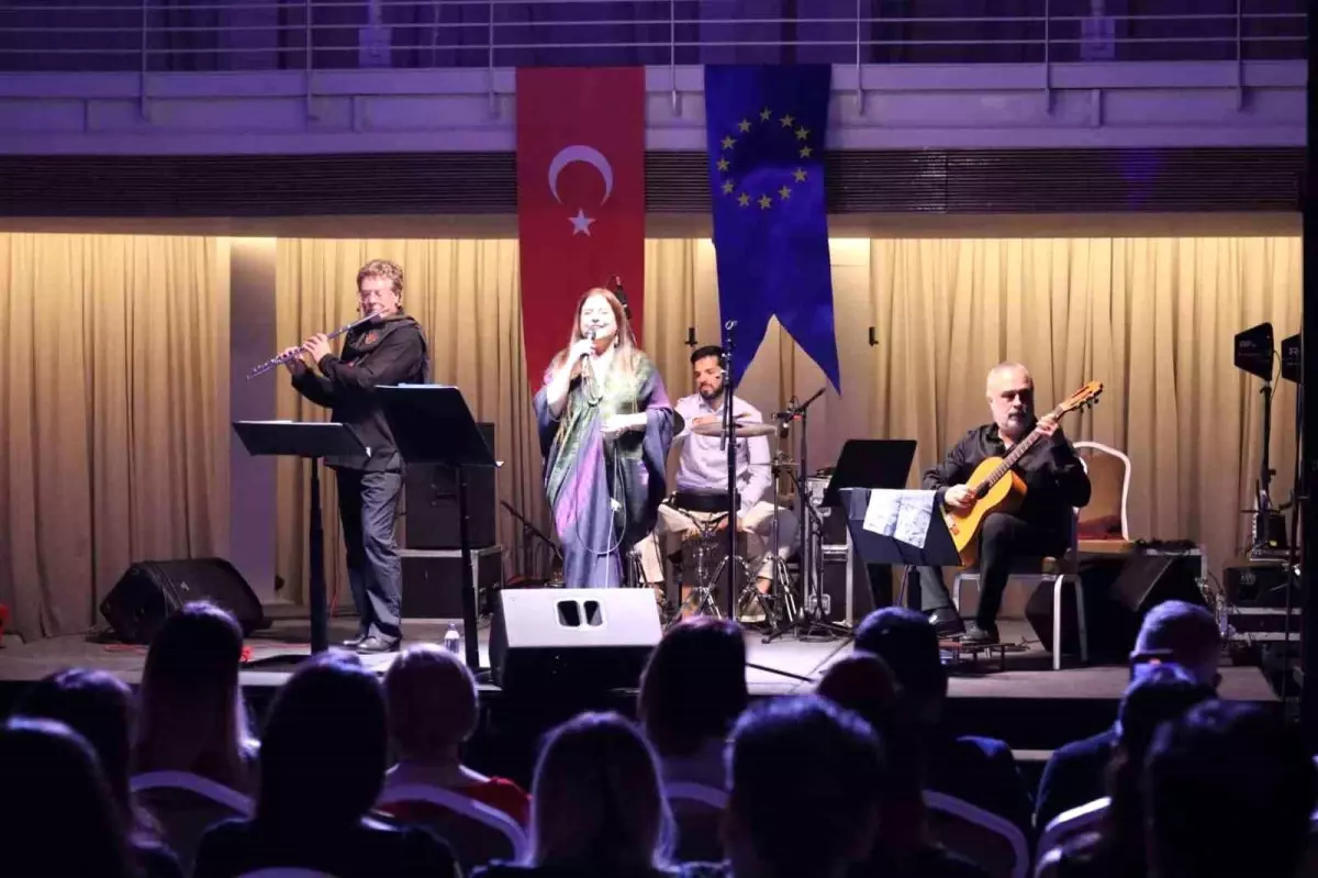 Van'da Avrupa Günü Caz Konseri Düzenlendi