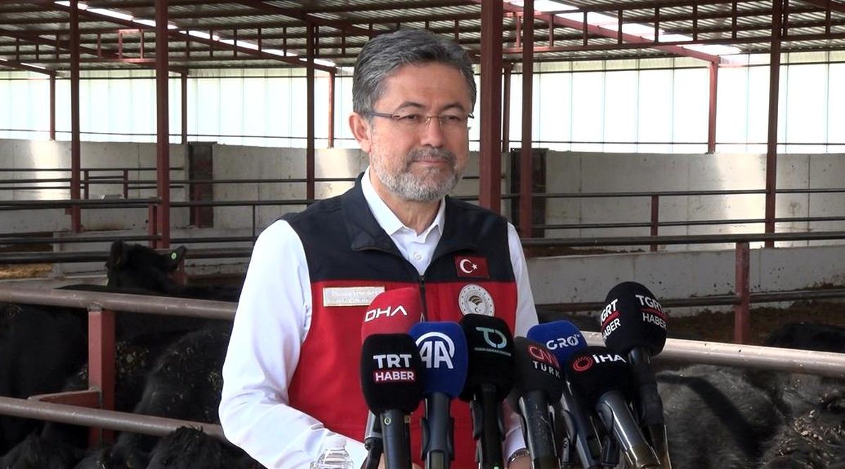 Bakan Yumaklı: 'Hayvan başına aylık 1500 lira, yıllık toplam 18 bin lira bakım ve besleme desteği vereceğiz'