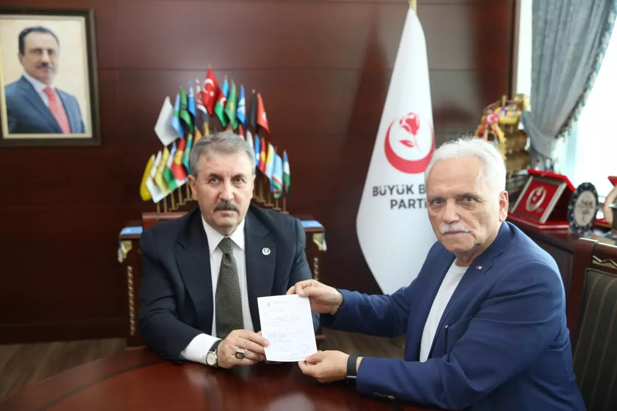 BBP Genel Başkanı Mustafa Destici'den Türk Kızılay'ın Kurban Kampanyasına Destek