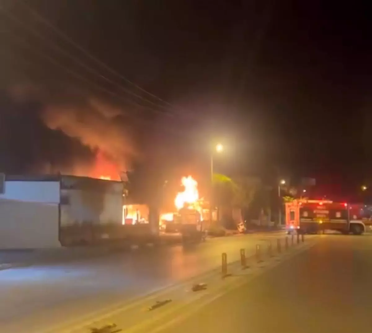 Bodrum'da Oto Tamir İşletmesinde Yangın: 3 Milyon TL Zarar