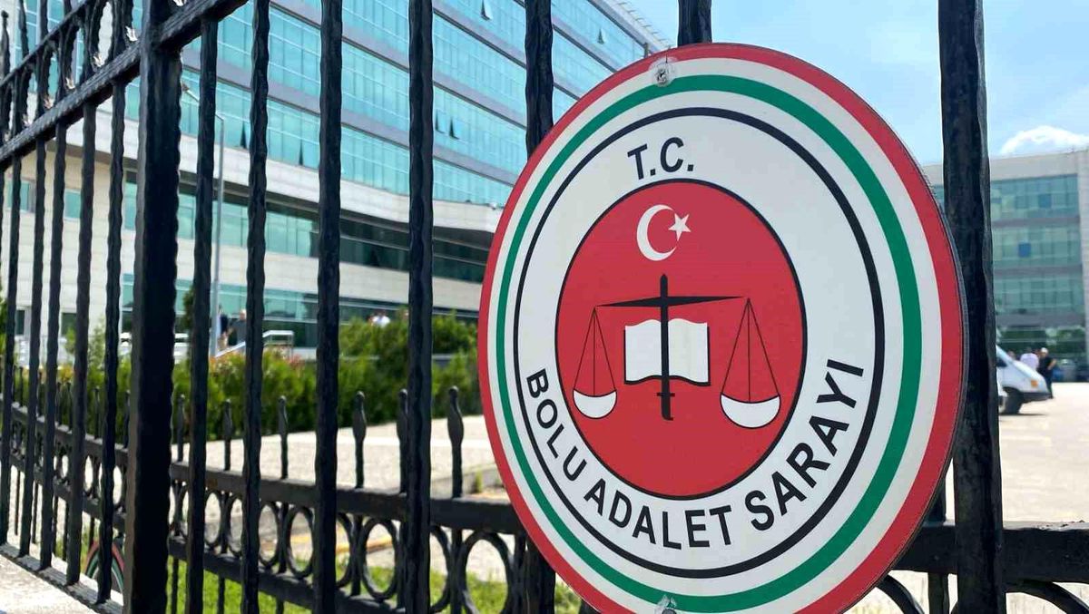 Bolu'da FETÖ Soruşturması: Maydonoz Döner Şubelerine Operasyon