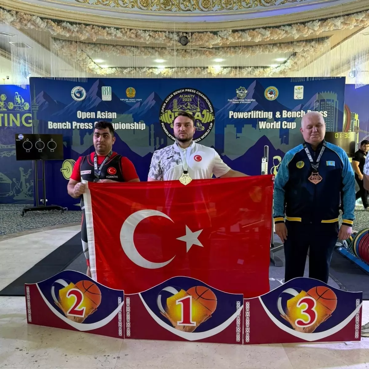 Kazakistan'da Görme Engelliler Dünya Kupası'nda Türk Sporcular Başarılarıyla Göz Doldurdu