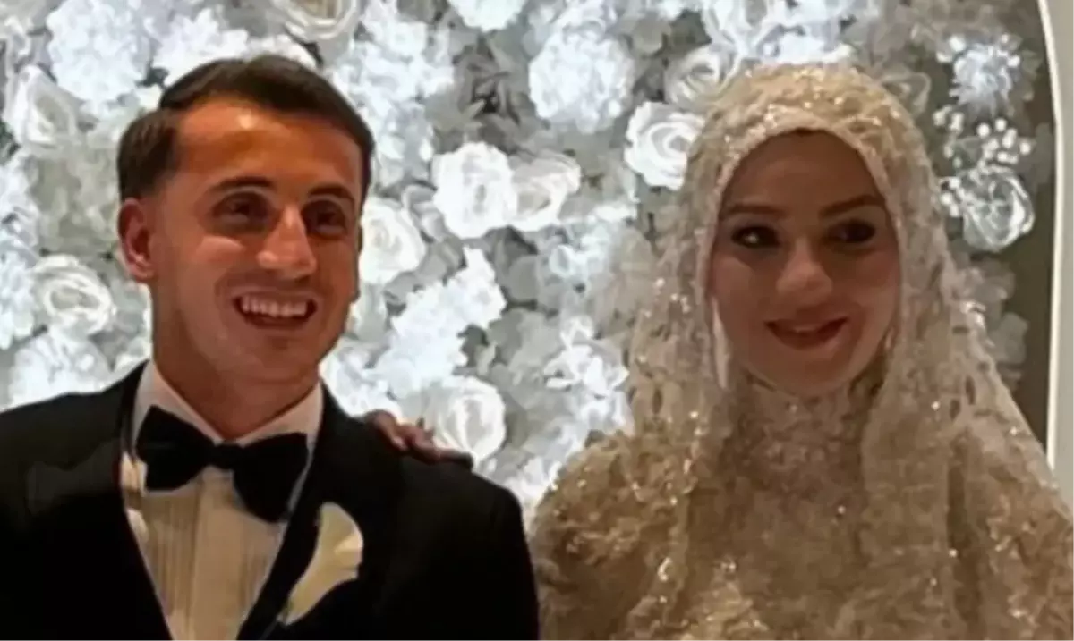 Kerem Aktürkoğlu kiminle evlendi? Kerem Aktürkoğlu eşi Ceren Azak kimdir?