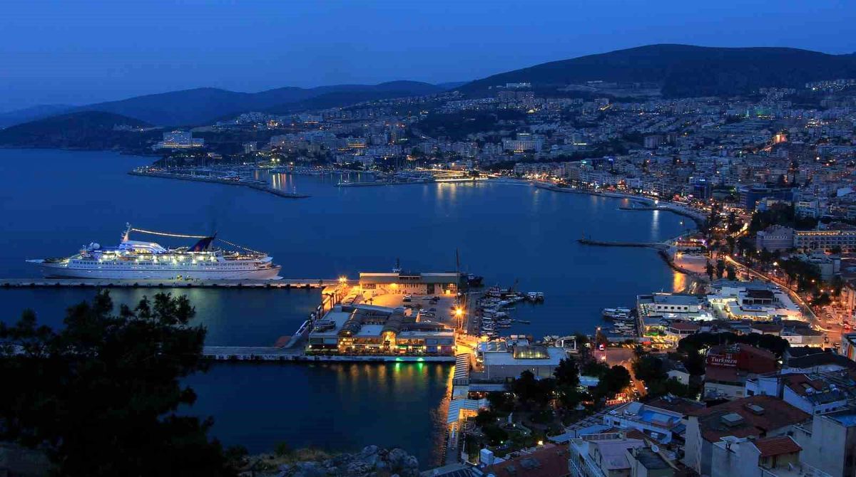 Kuşadası'ndaki Otel Rezervasyonları Bayramda Yüzde 100'e Ulaşacak