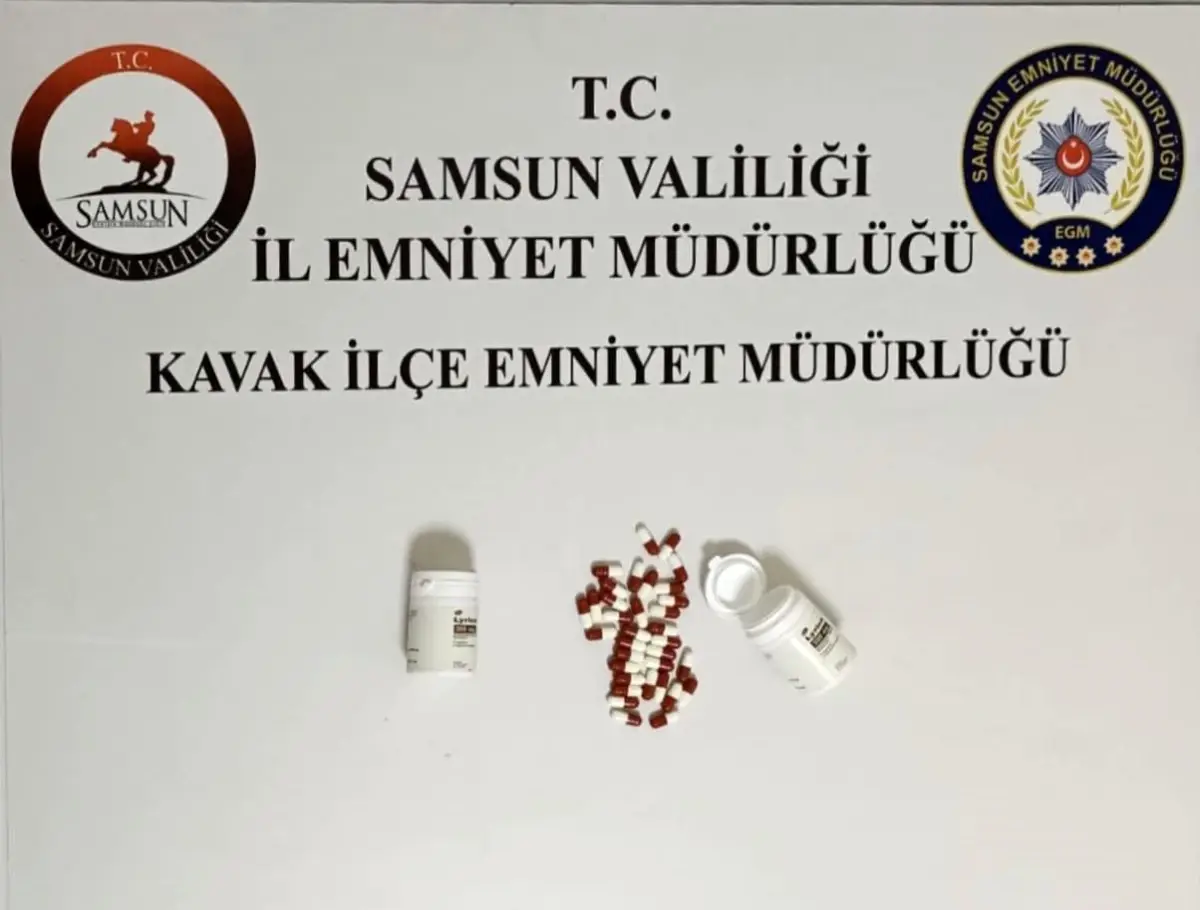 Samsun'da Sentetik Ecza Ticareti Yapan Şahıs Yakalandı