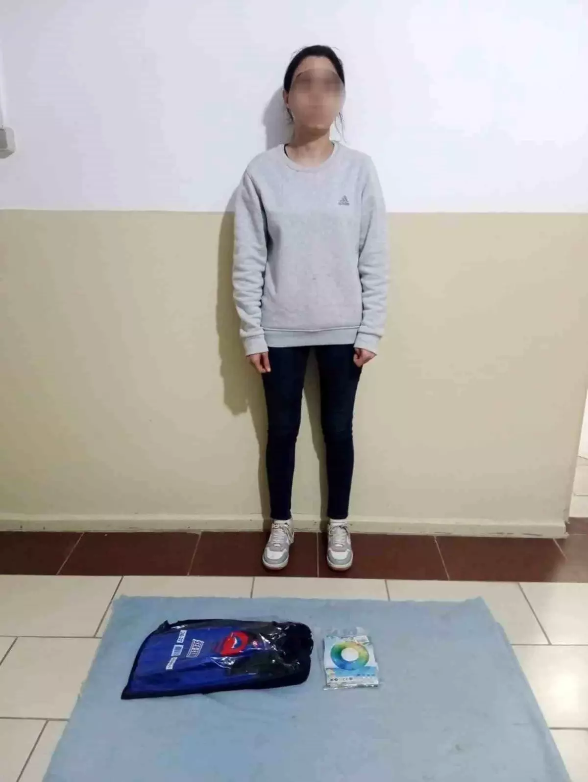 Düzensiz Göçmen Kuşadası'nda Yakalandı