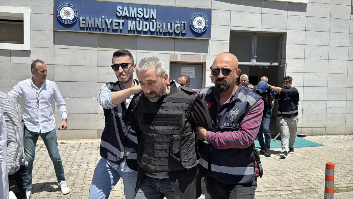 Ağabey Kardeşini Vurdu, Baba da Kanserden Hayatını Kaybetti