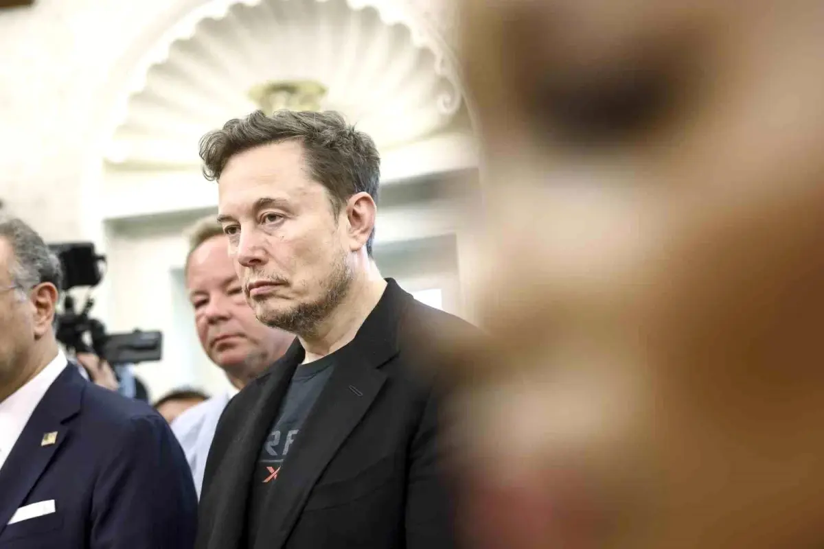 Elon Musk, Hükümet Verimliliği Departmanı'ndan Ayrıldığını Duyurdu