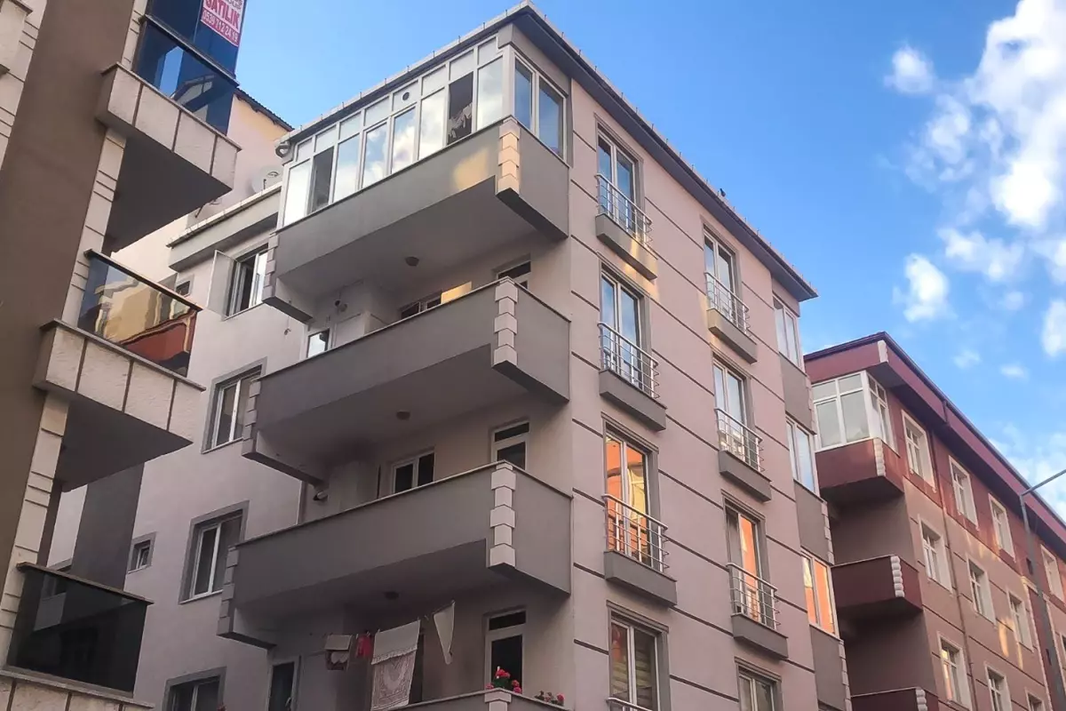 5'inci kattan düşen 2 yaşındaki bebek hayatını kaybetti