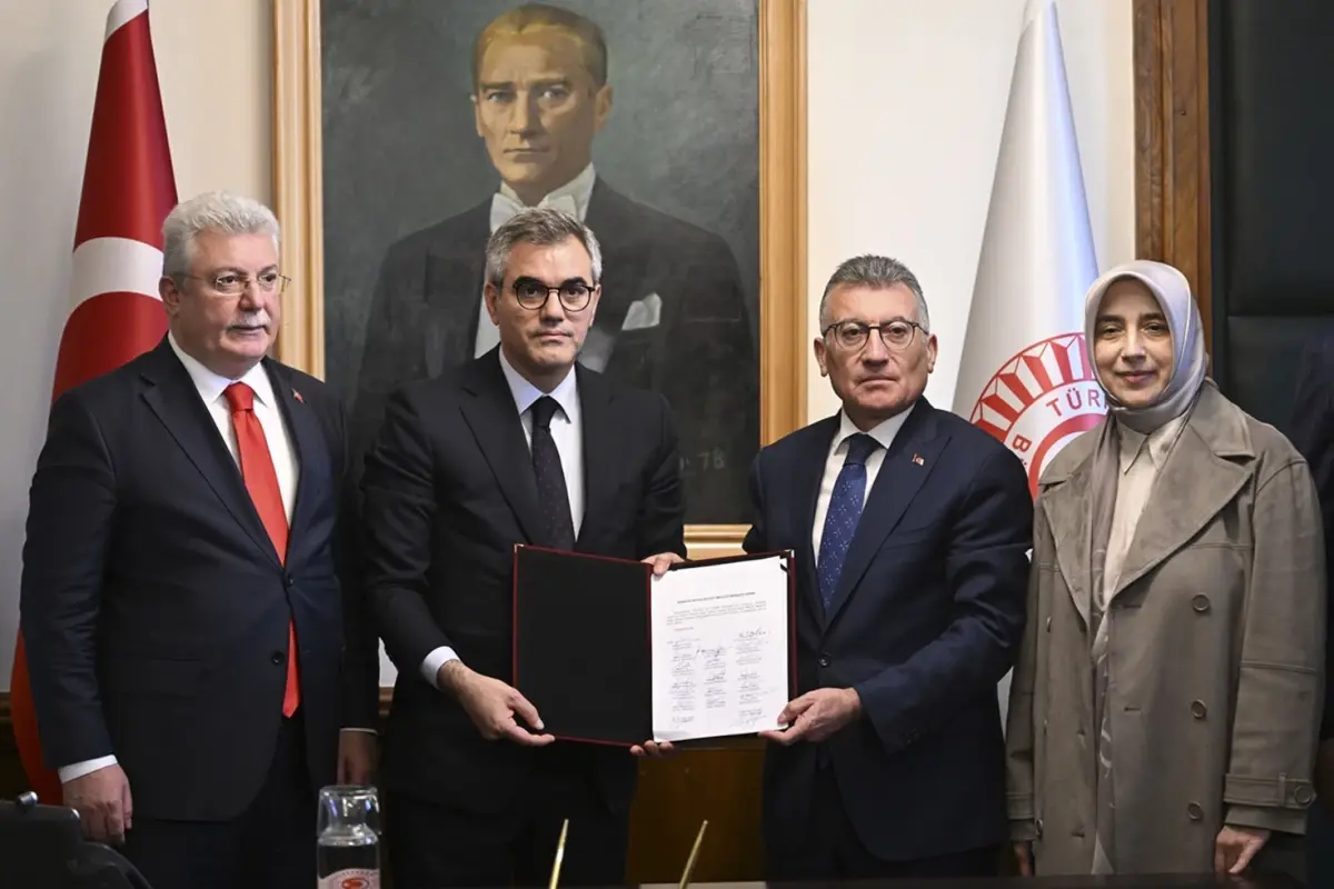 AK Parti'nin TBMM Başkanı adayı Numan Kurtulmuş oldu