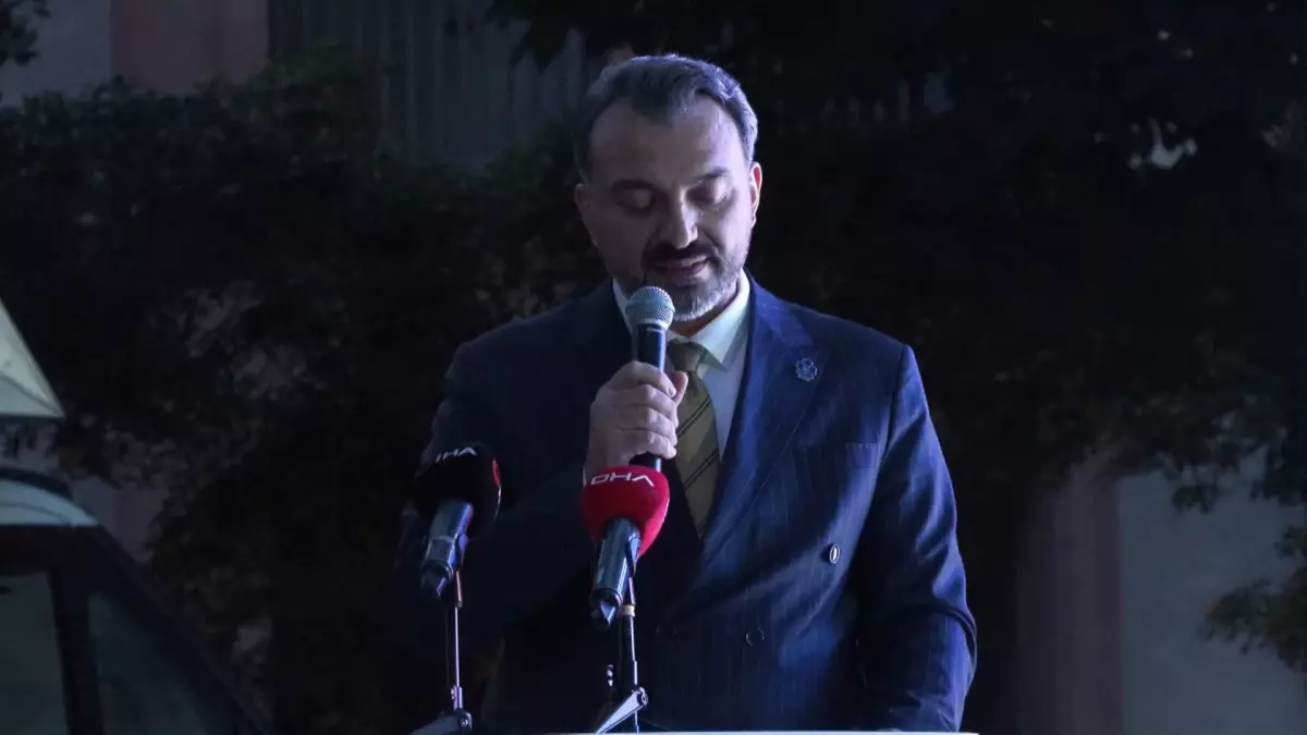 Asırlık Okullar Vakfı'nın olağanüstü genel kurulu ve lansman töreni düzenlendi