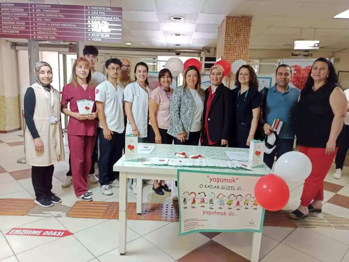 Aydın'da Organ Bağışı Standı Yoğun İlgi Görüyor