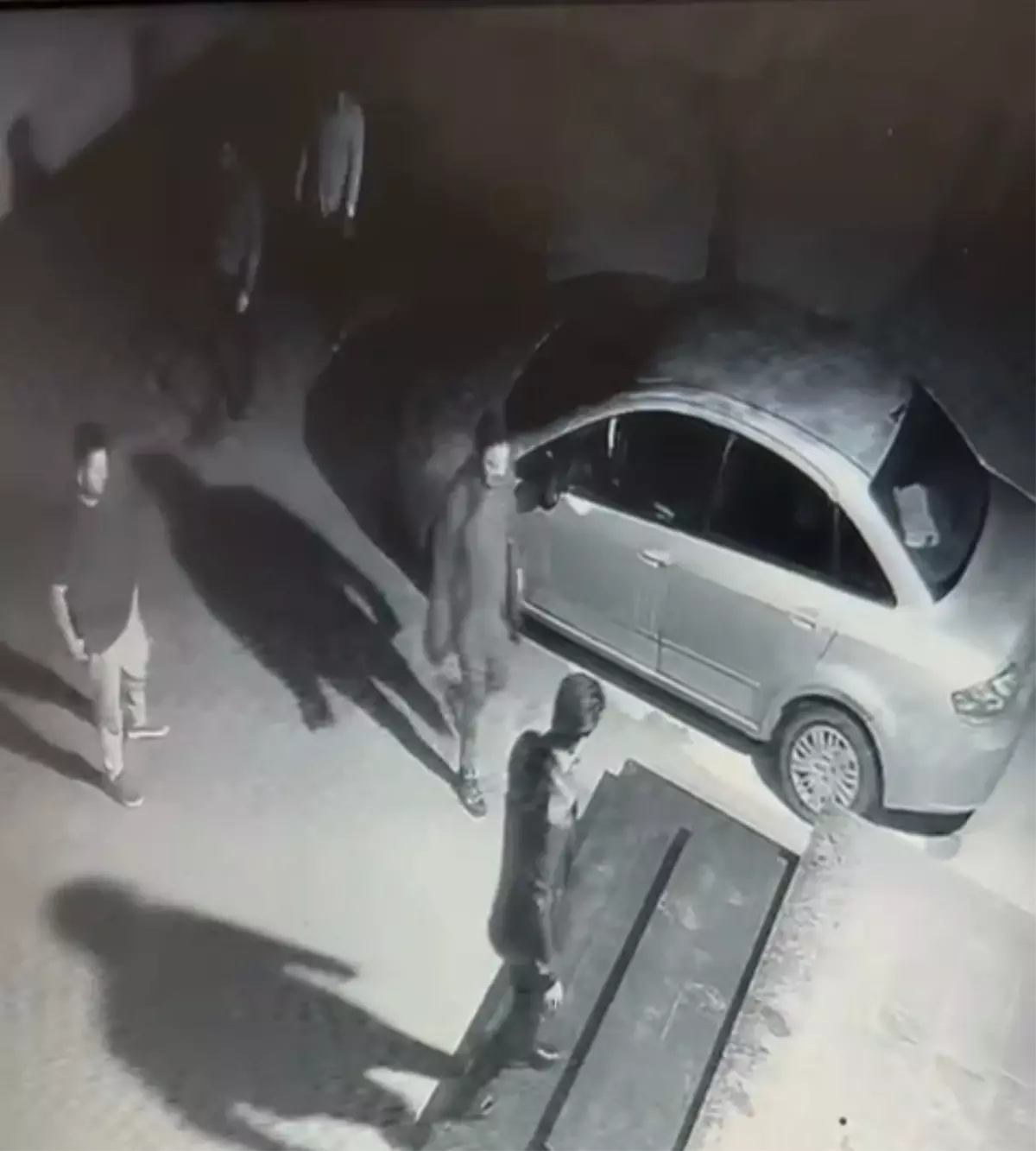 Ankara'da İş İnsanına Zorla Senet İmzalattılar ve Parası Alındı