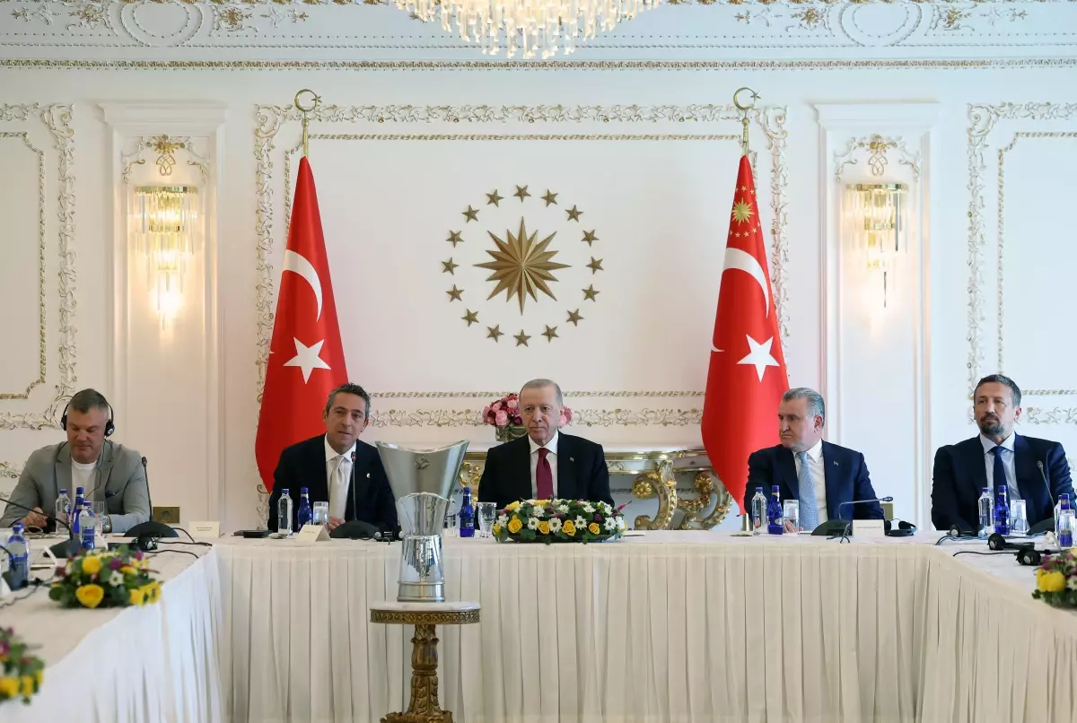 Cumhurbaşkanı Erdoğan, Fenerbahçe Beko'yu Kabul Etti