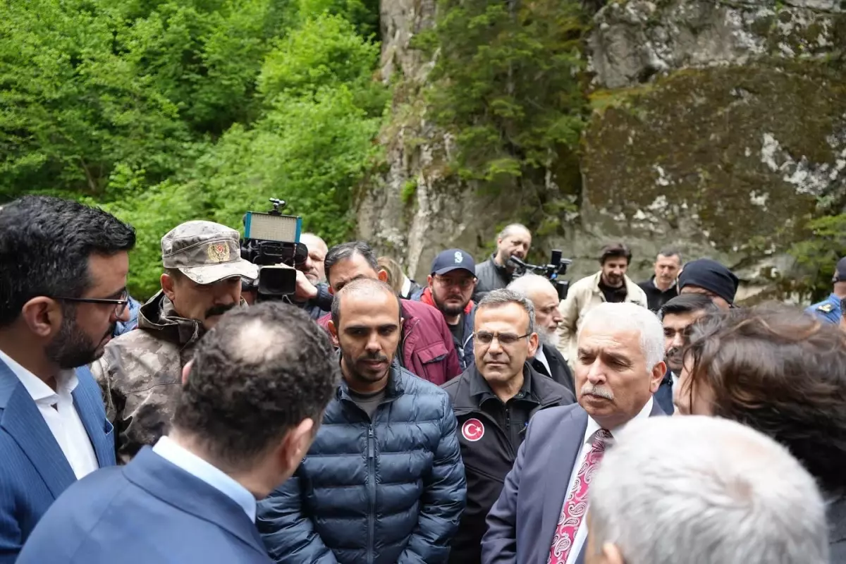 Babaya Yurt Dışına Çıkış Yasağı