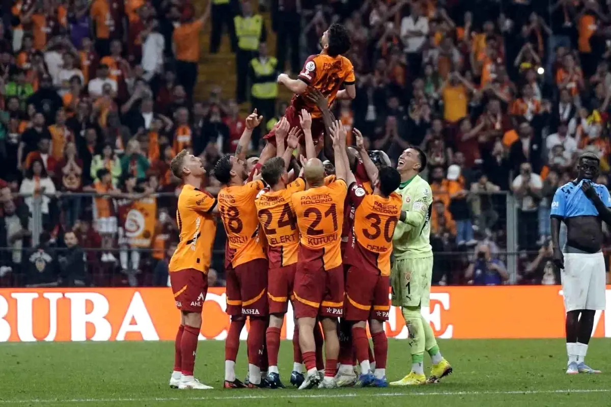 Galatasaray Evinde Yine Yenilgi Almadan Sezonu Tamamladı