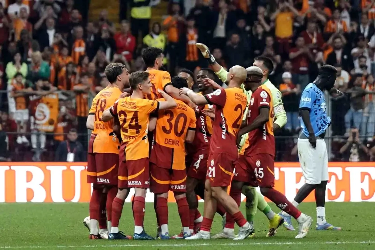 Galatasaray, 2024-2025 Sezonunu 11 Galibiyetle Tamamladı