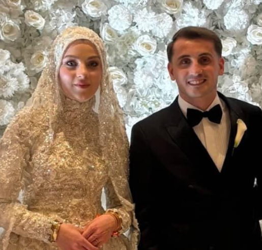 Galatasaray'ın Yıldızı Kerem Aktürkoğlu Evlendi: Düğün Fotoğrafları Sosyal Medyada Gündem Oldu