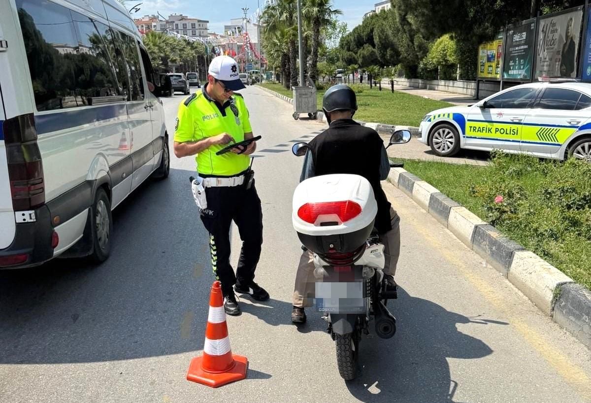 Manisa'da Motosiklet Denetimlerinde 2,8 Milyon TL Ceza Kesildi