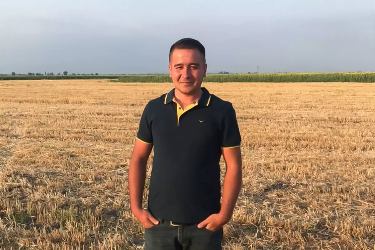 Tarlada başından vurulmuş halde bulundu