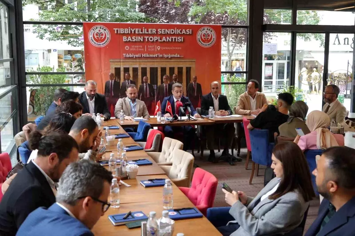 Tıbbiyeliler Sendikası Kuruldu