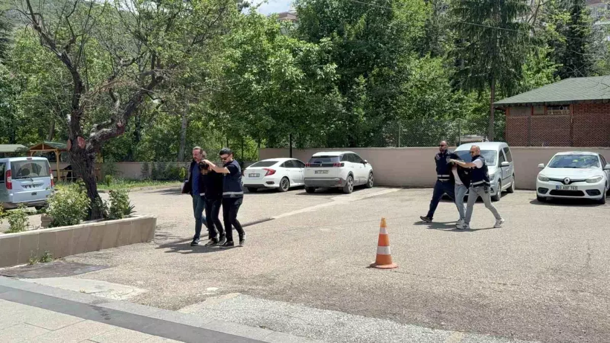 Tokat'ta Dövülerek Öldürülen Hatice Yalman'ın Ölümüyle İlgili İki Şüpheli Adliyeye Sevk Edildi