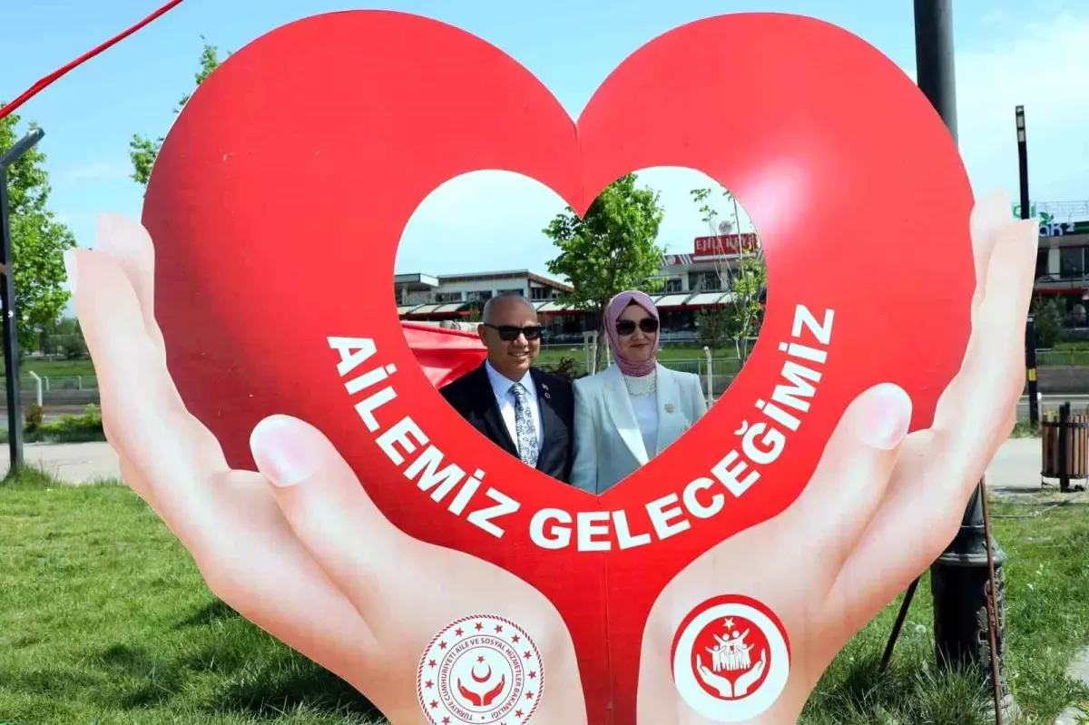 Ağrı'da 'Aile Yılı' kapsamında Aile Festivali düzenlendi