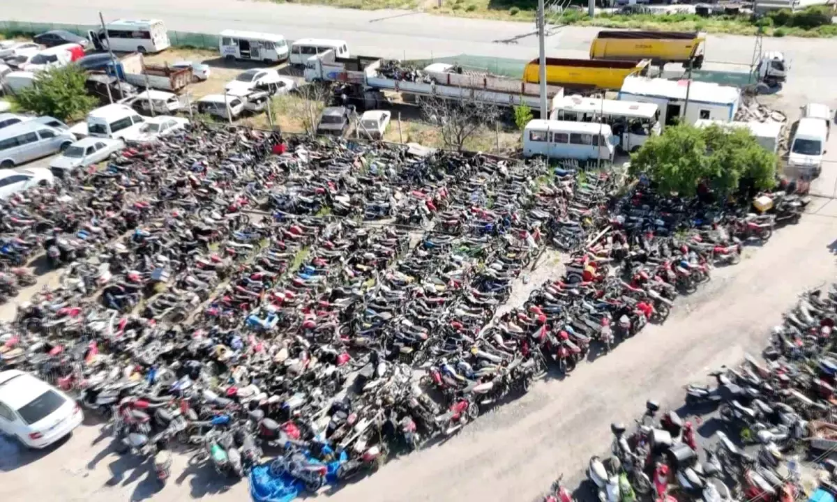 Aksaray'da Usulsüz Motosiklet Denetimi: 3 Bin Araç Trafikten Men Edildi