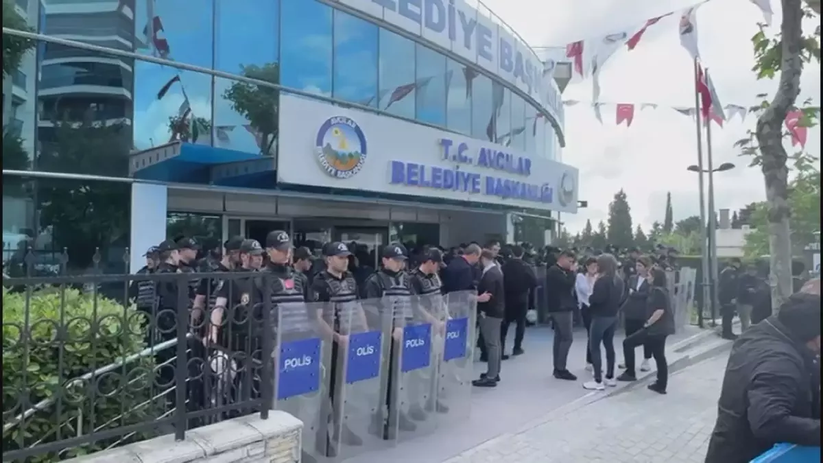 Avcılar Belediye Başkanı Utku Caner Çaykara Gözaltına Alındı