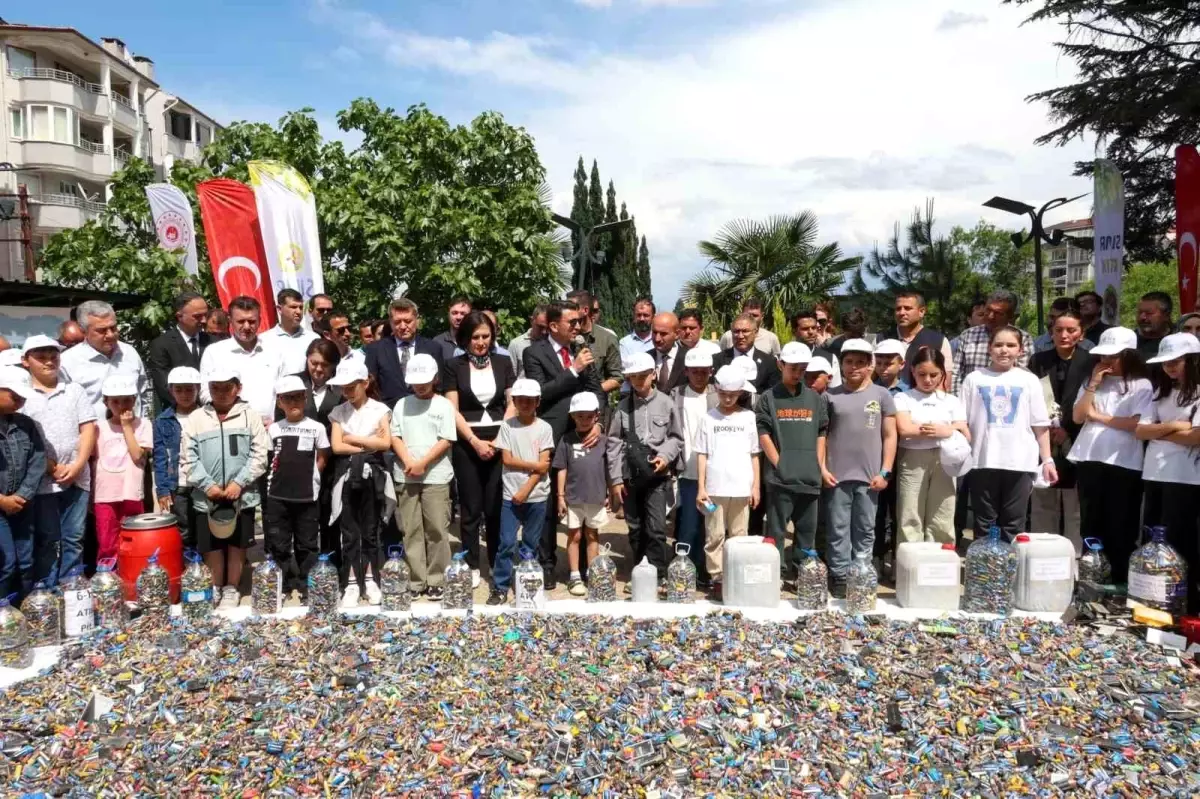 Bilecik'te Atık Pil Toplama Yarışması'nda 2,5 Ton Pil Toplandı