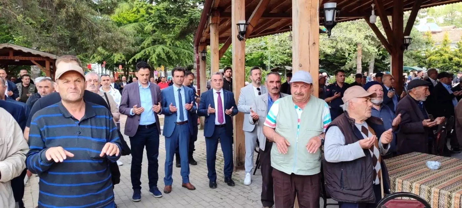 Bilecik'te Yağmur ve Şükür Duası Yoğun İlgi Gördü