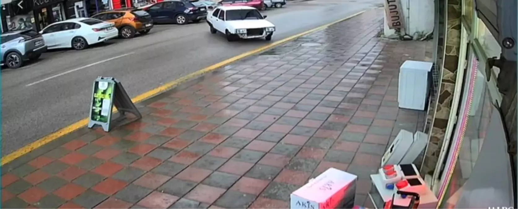 Ankara'da Drift Yapan Sürücü Facianın Eşiğinden Döndü