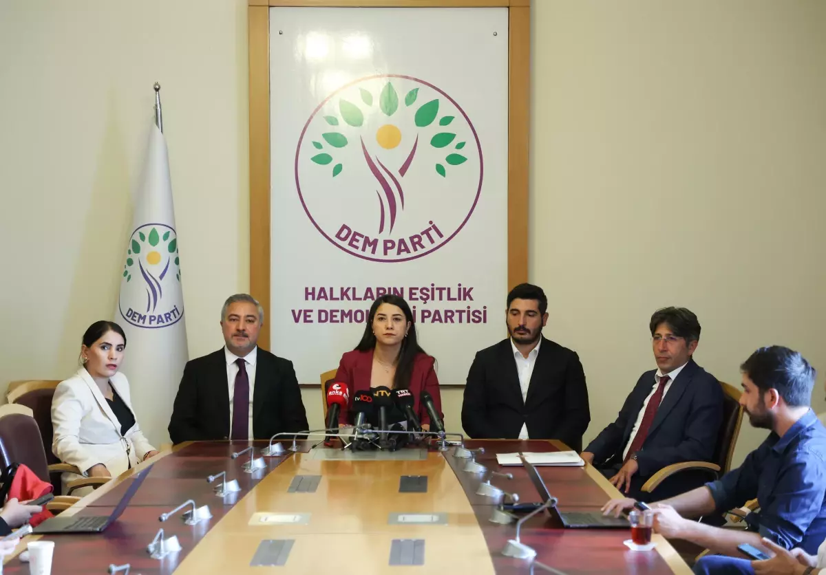 DEM Parti'den Yargı Paketi Eleştirisi: Eşitlik ve Adalet Talepleri Göz Ardı Ediliyor