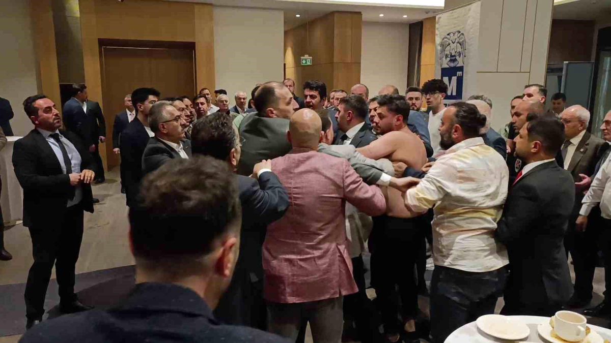 Erzurum'da Muhasebeciler Genel Kurulunda Kavga