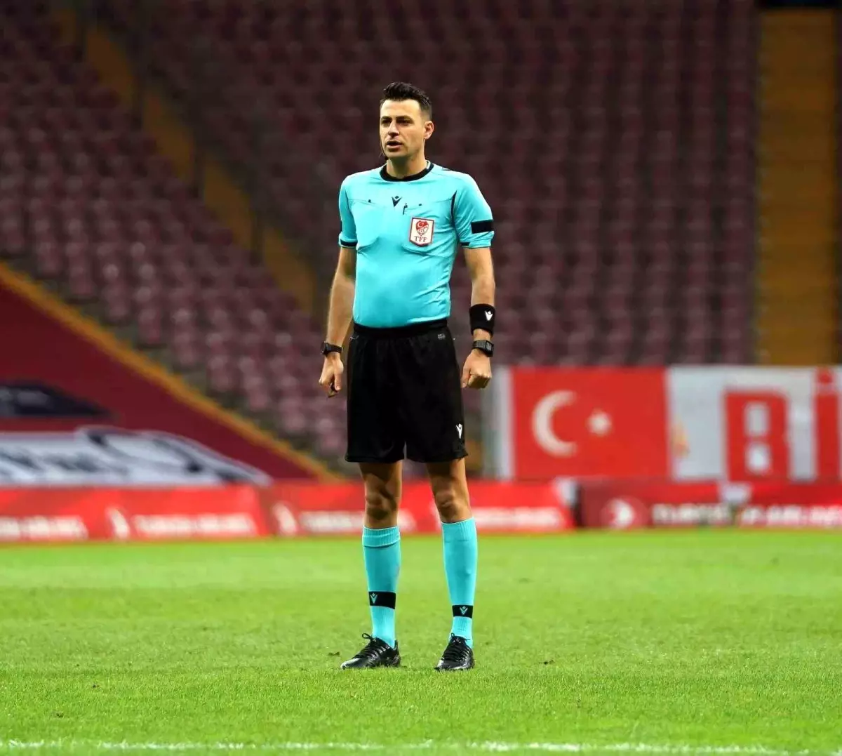 Trendyol Süper Lig'de Fenerbahçe-Konyaspor Maçının VAR Hakemi Ali Şansalan