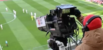 Futbolseverler müjde! Bütün dünyanın merakla beklediği maç şifresiz kanalda