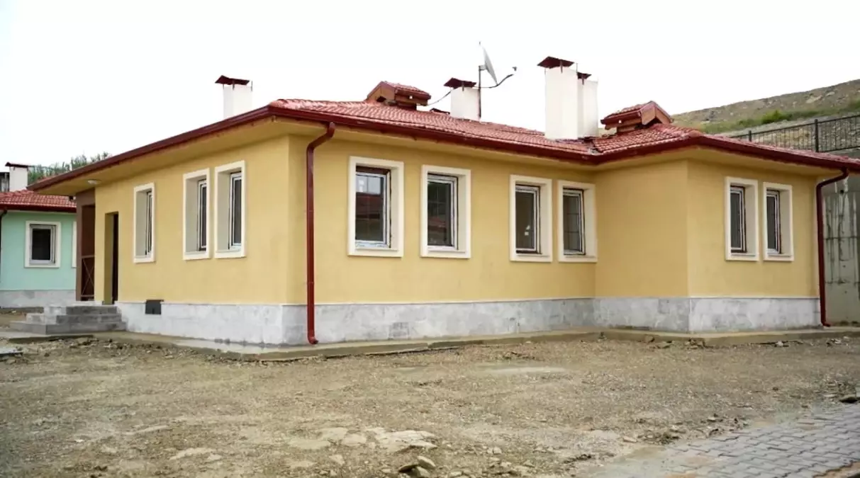 Osmaniye'de 36 Köy Konutunun Anahtar Teslimi Yapıldı
