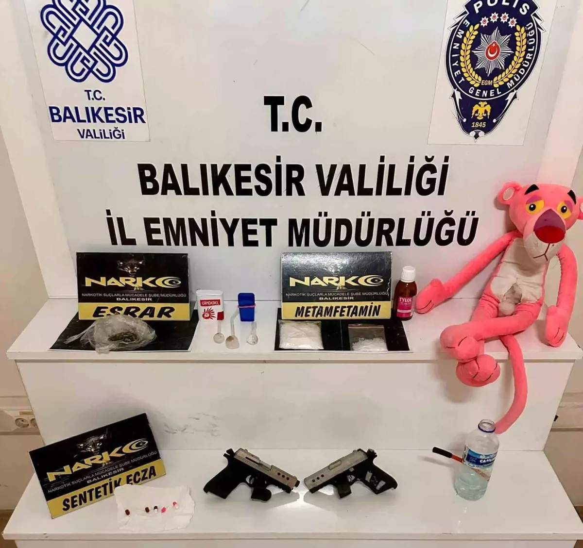 Balıkesir'de Uyuşturucu Operasyonu: Pembe Panter Oyuncağında Metamfetamin Bulundu