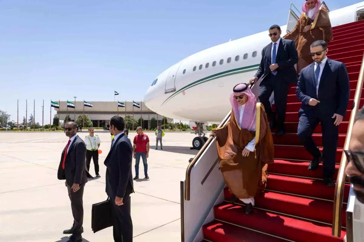 Suudi Arabistan ve Katar, Suriye Devlet Çalışanlarına Mali Destek Sağlayacak