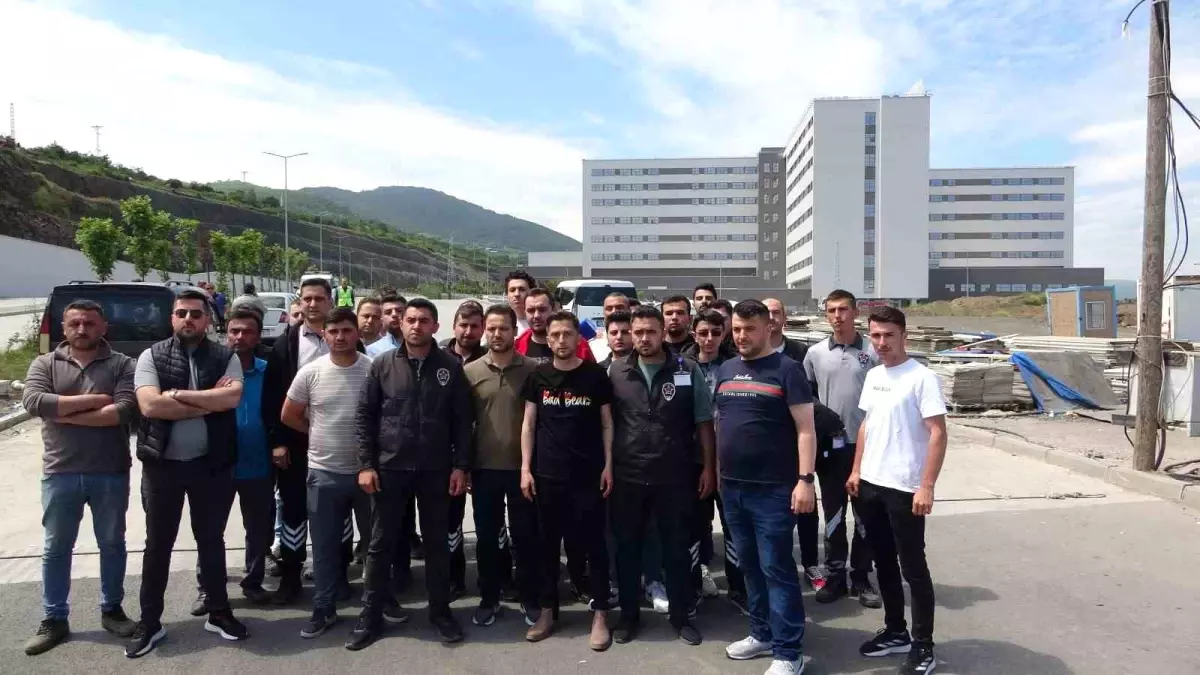 Samsun Şehir Hastanesi'nde Güvenlik Görevlileri Maaşlarını Alamıyor