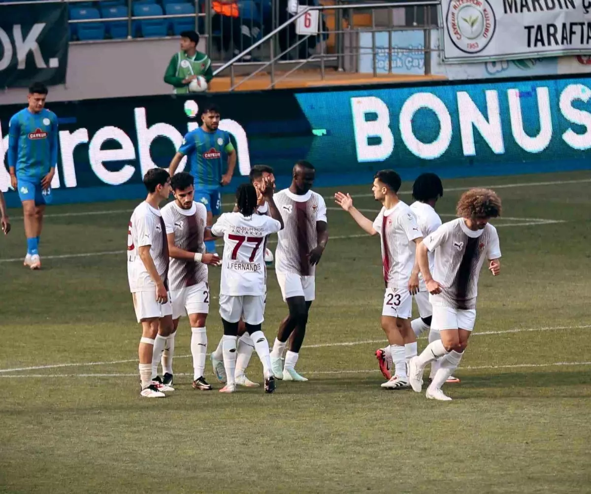 Çaykur Rizespor, Hatayspor'u 5-2 Mağlup Etti