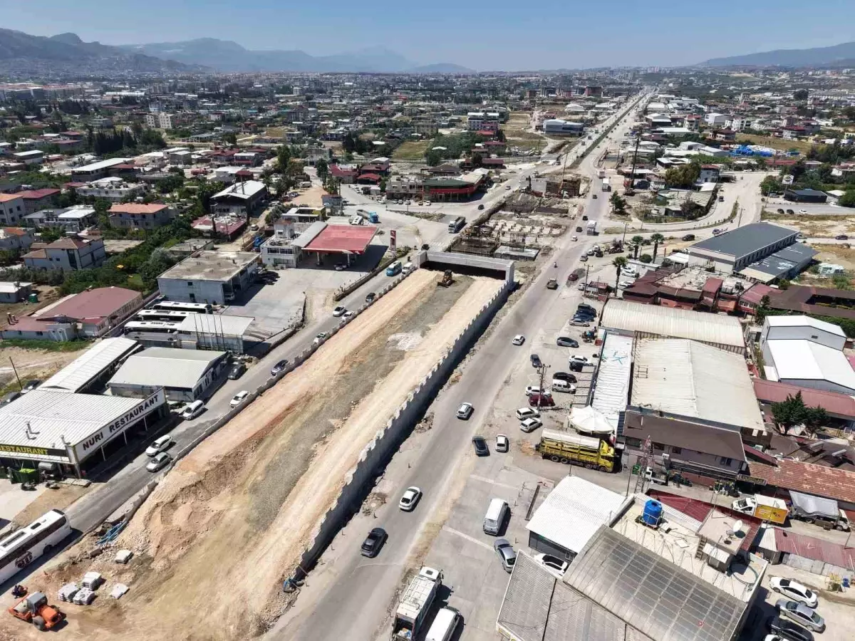 Hatay'da 5 Köprülü Kavşak Hizmete Açıldı