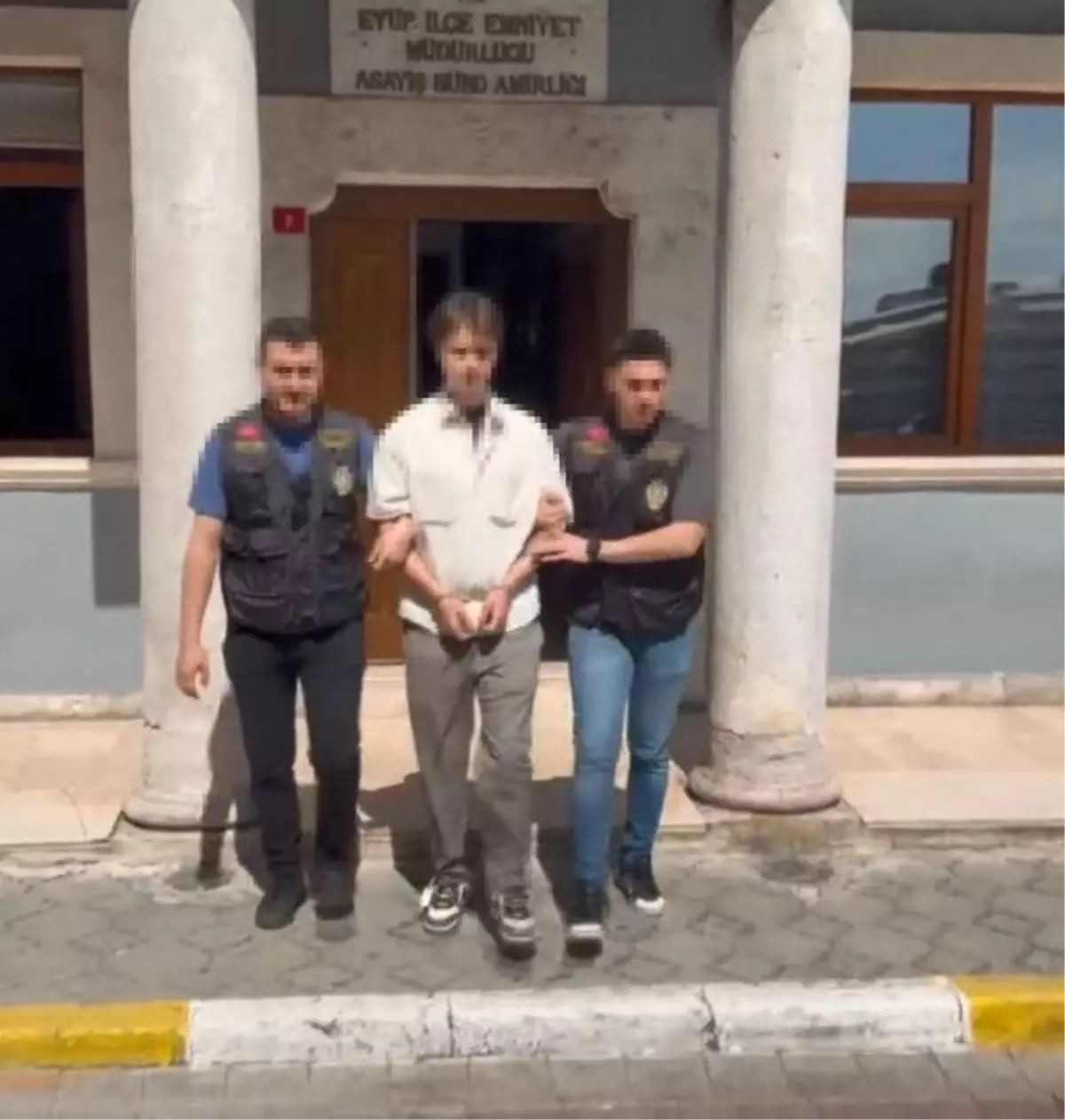 Danla Biliç'in Eski Sevgilisi Yine Gözaltına Alındı