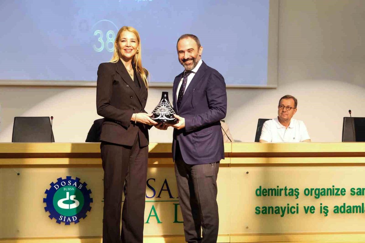 DOSABSİAD'da Yeni Dönem: Onur Kutlualp Başkanlığı Devraldı