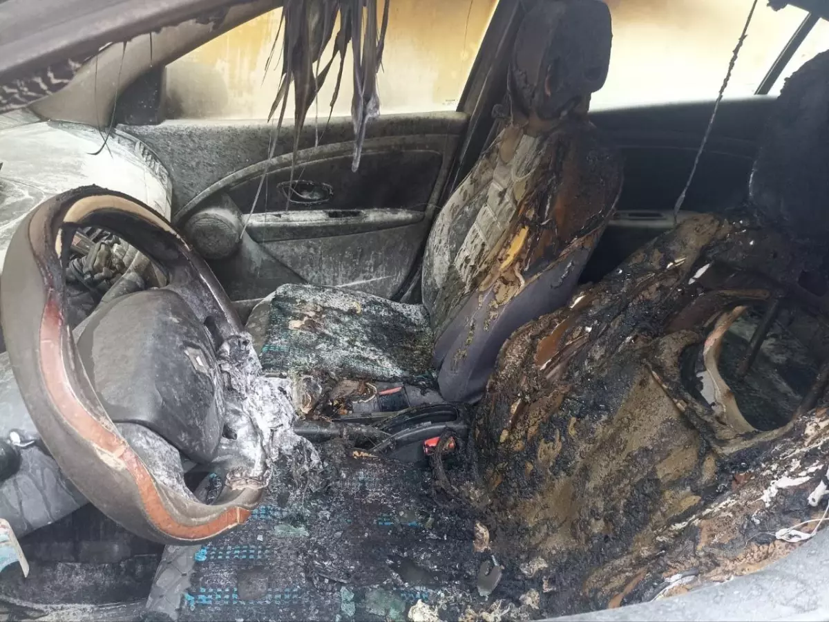 Esenyurt'ta Haraç İsteği, Otomobil Kundaklamayla Sonuçlandı